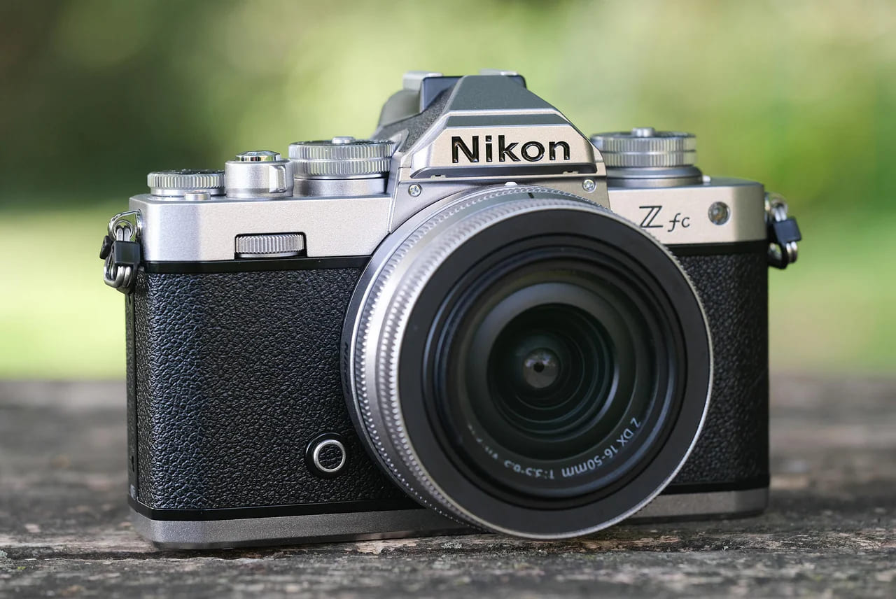  Nikon Z FC travel camera