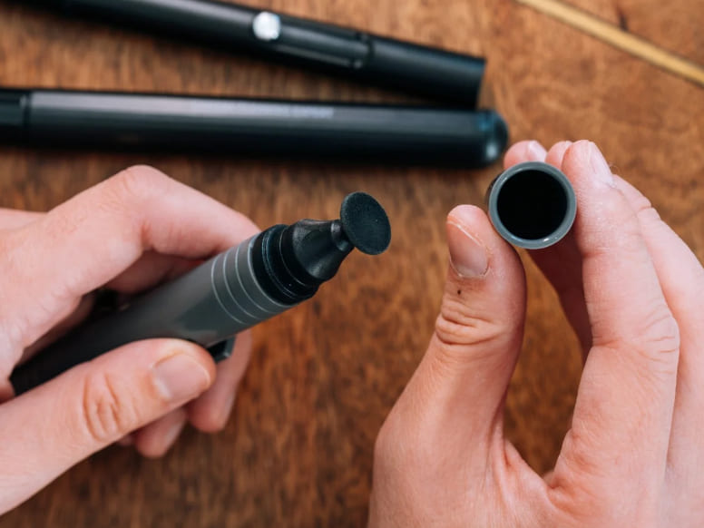 how to use lens pen