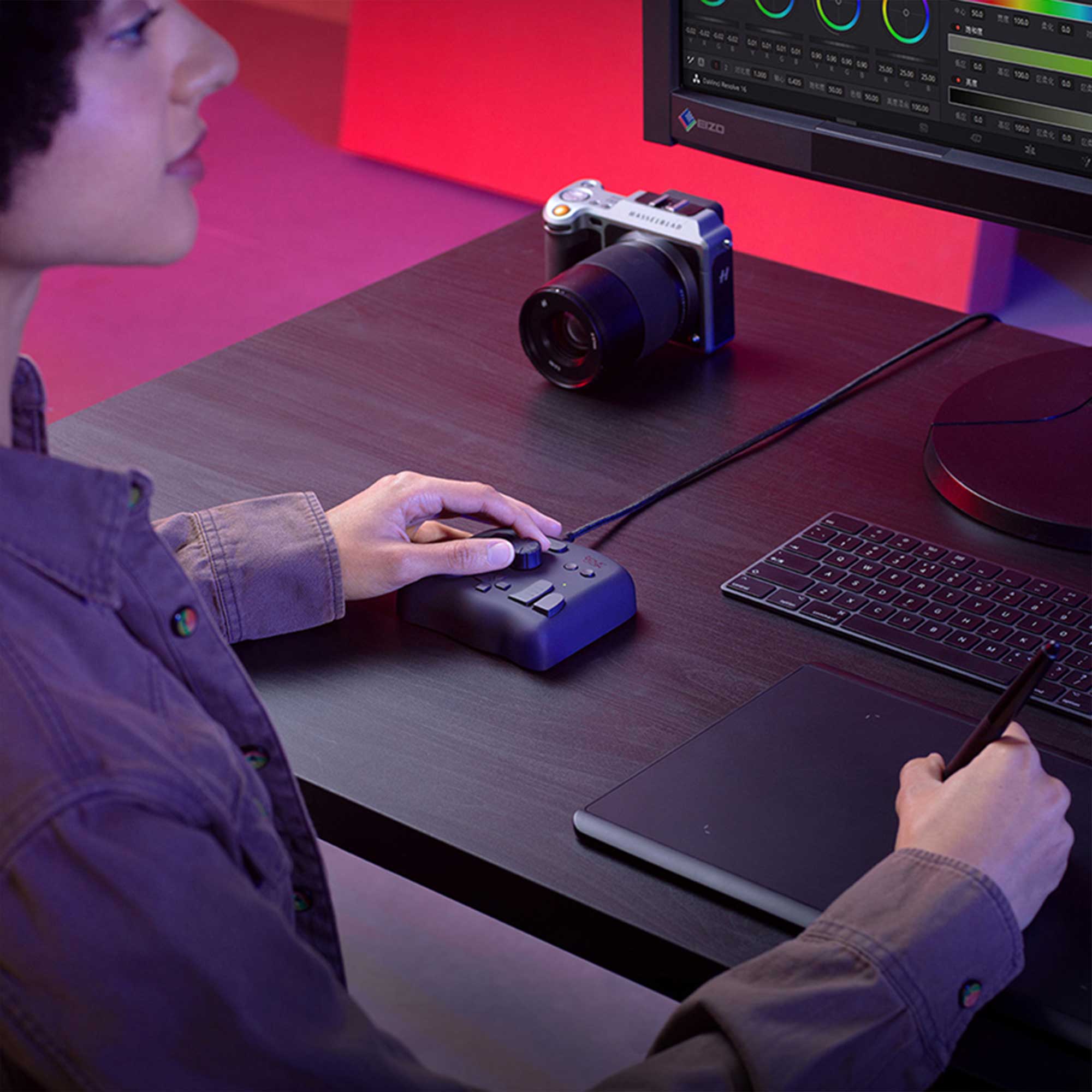 TourBox NEOーーコスパ良し、効率的な創作を求めるならこの一台